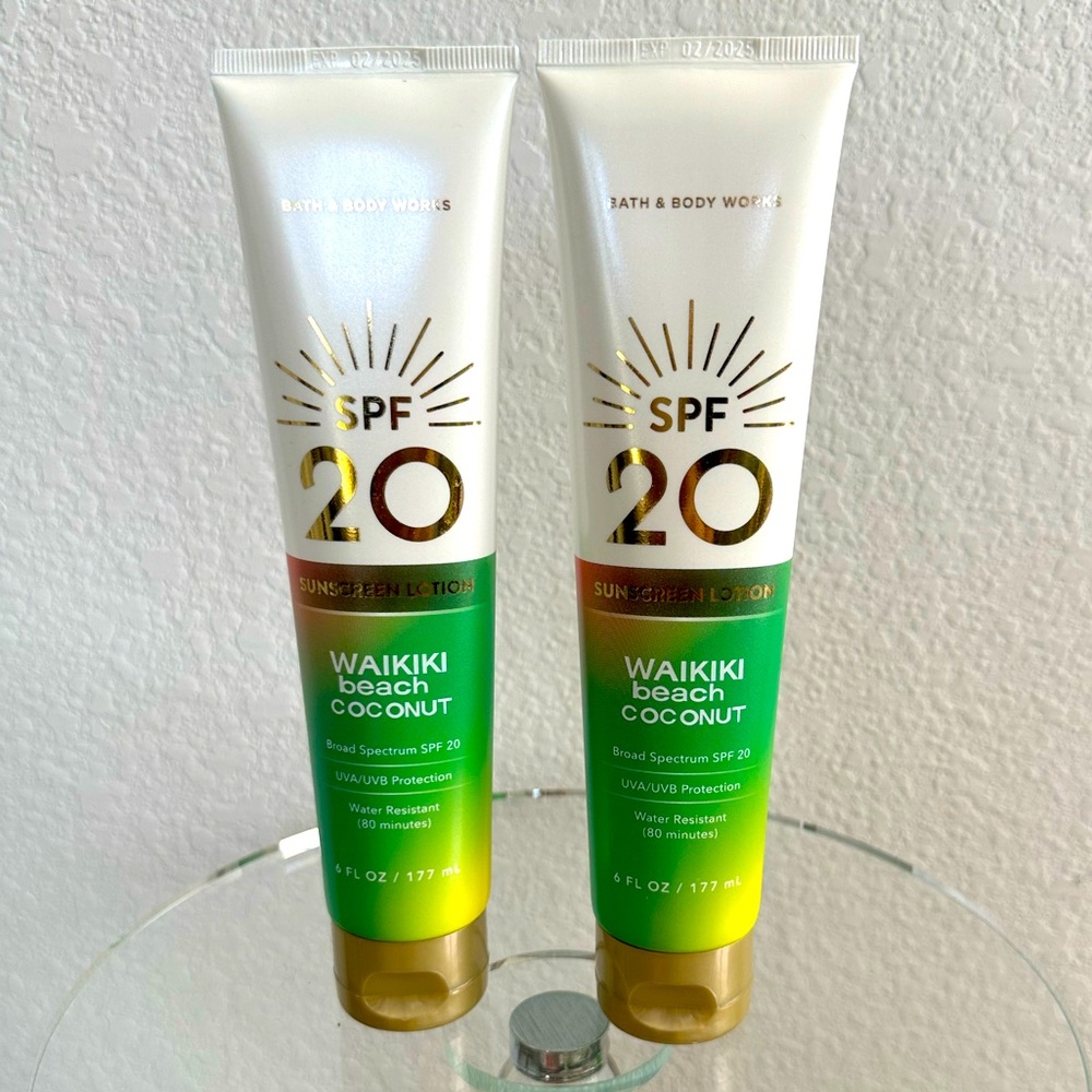 2 Bath & Body Works WAIKIKI BEACH COCONUT SPF 20 Sunscreen Lotion 6 oz… - Picture 1 of 4